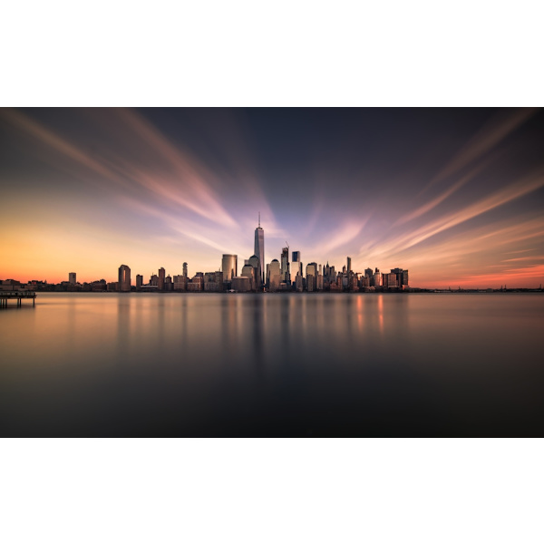 A AquotFloatingaquot City MultiColor 21x30 cm