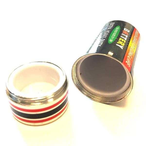 Hidden storage in plain items - fake D-battery Black