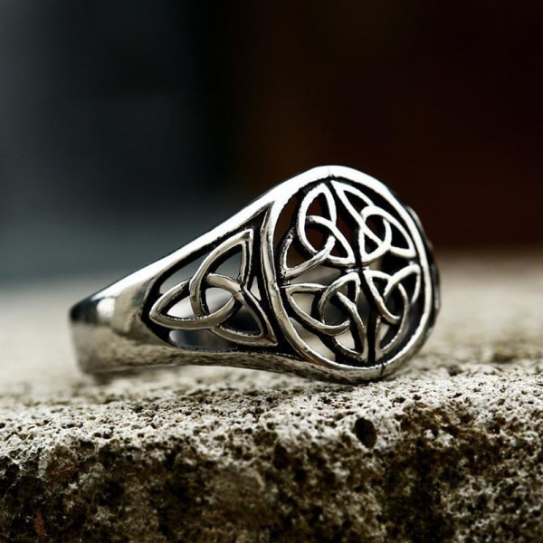 Ring - Nordisk Mytologi - Keltisk knute Triquetra #13