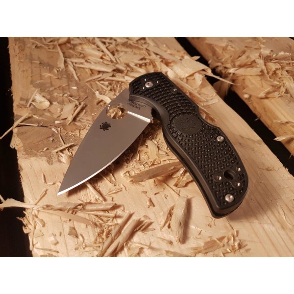 Spyderco NATIVE® 5 Kevyt musta