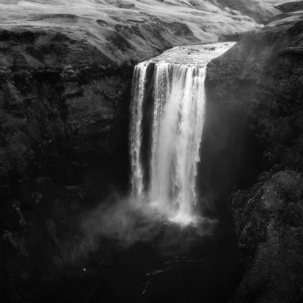 Skogafoss MultiColor 70x100 cm