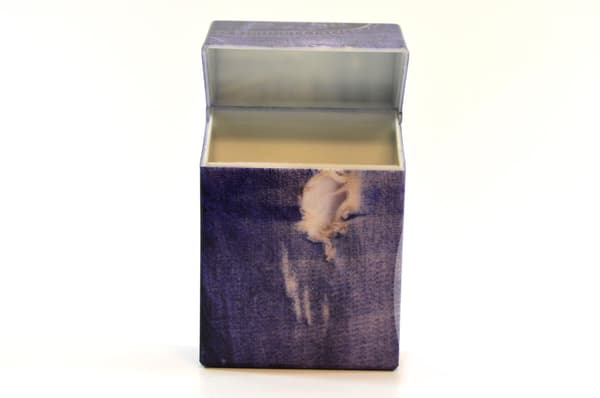 Plastic Cigarette Case – Ripped Denim Motif Multicolor