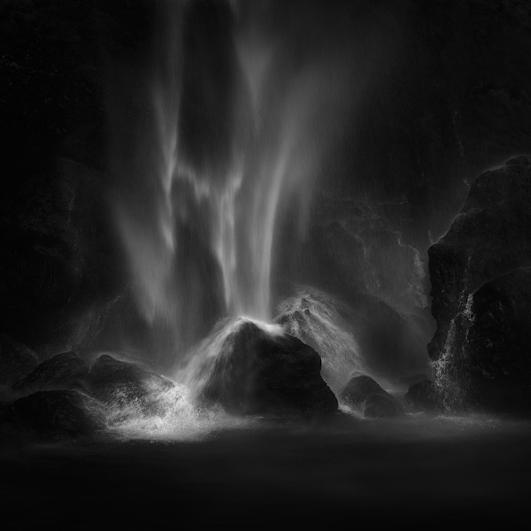 Elowah Falls MultiColor 21x30 cm