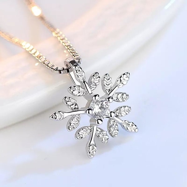 Necklace - silver color snowflake with rhinestone