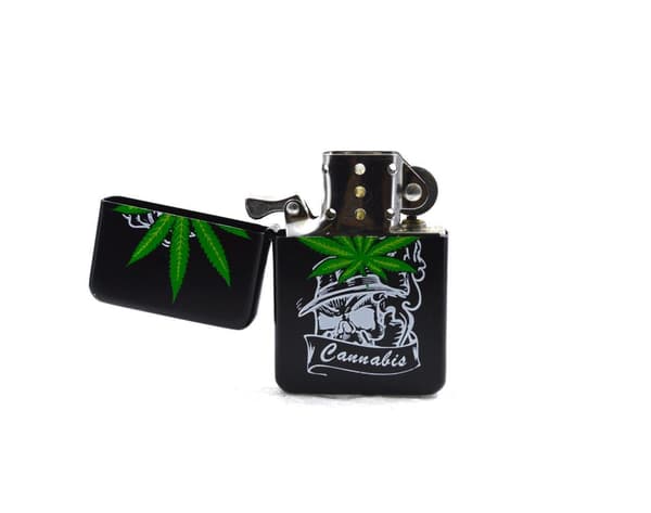 Benzin / Olie Lighter - Gentelo - Cannabis 3