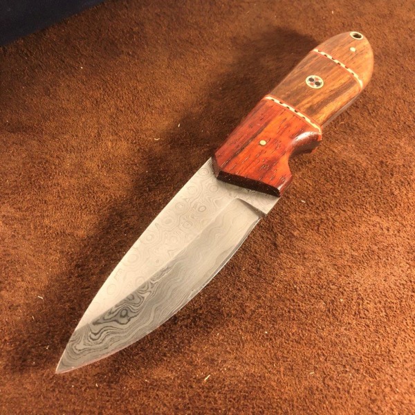 Handgjord Jaktkniv Damascus Brun