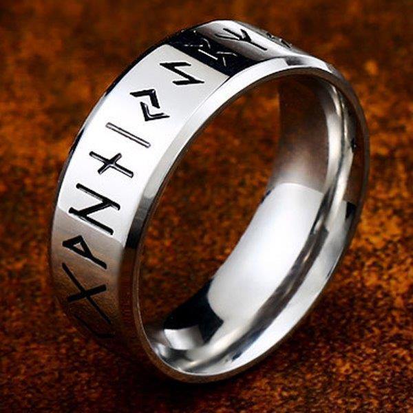 Ring - Nordisk Mytologi -  Runor borstat stål 6mm #9
