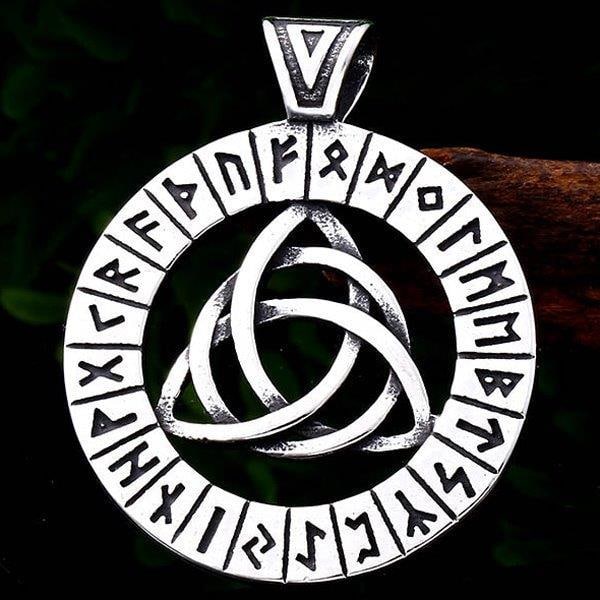 Pendant - Nordic Mythology - Celtic knot with runes