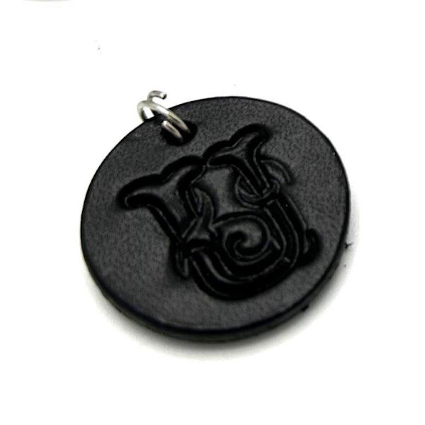 Handmade pendant from swedish quality leather Nature