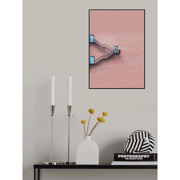 Locked Out MultiColor 50x70 cm