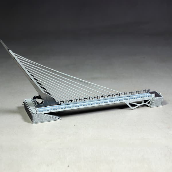 3D Puslespil Metal - Berømte bygninger - solurbro - farve