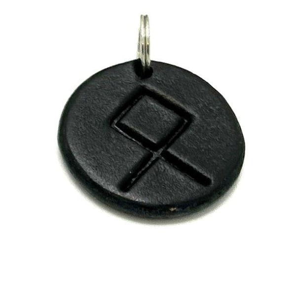 Handmade pendant with nordic rune made of swedish leather