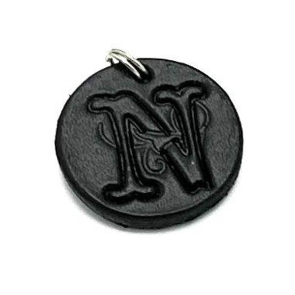 Handmade pendant from swedish quality leather Nature