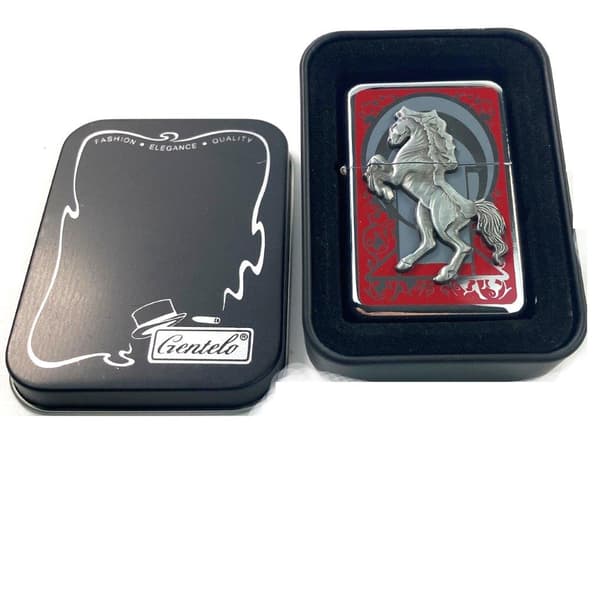 Gentelo petrol lighter – horse in red frame Silver