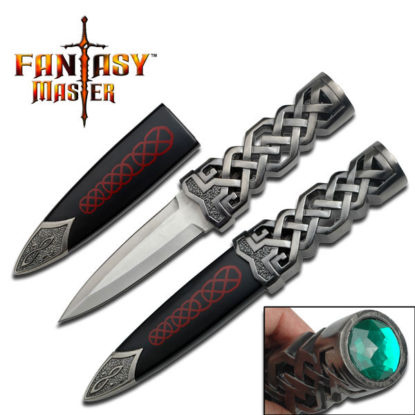 Fantasy Master - 645 - vakker prydkniv