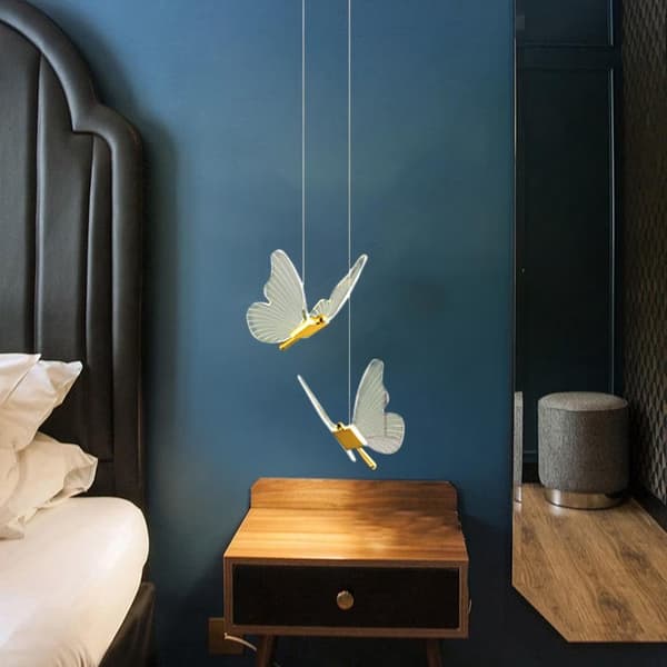Gull sommerfugl LED pendellampe, akryldesign, 3 lysfarger, soverom og stue