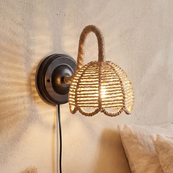 Vägglampa i rotting, E27 Vägglampa, Vävd Rustik Design, Varmt Ljus för Sovrum & Heminredning
