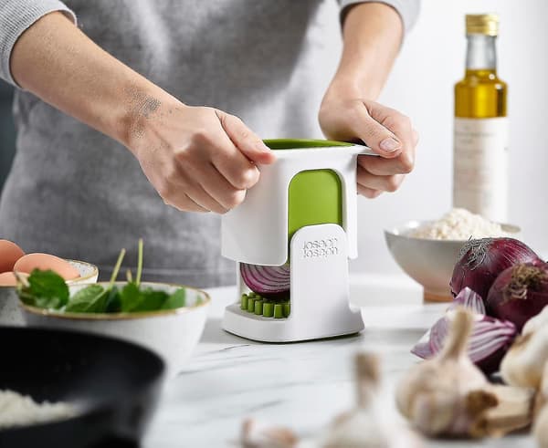 Joseph Joseph Chopcup Grøntsags- og Frugtkutter Veg Dicer Rustfrit Stål Hvid