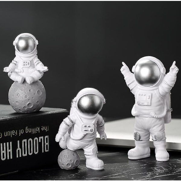 4 stk Astronautfigurer, Romkakedekorasjoner Miniatyr Astronautleker (stjerne)