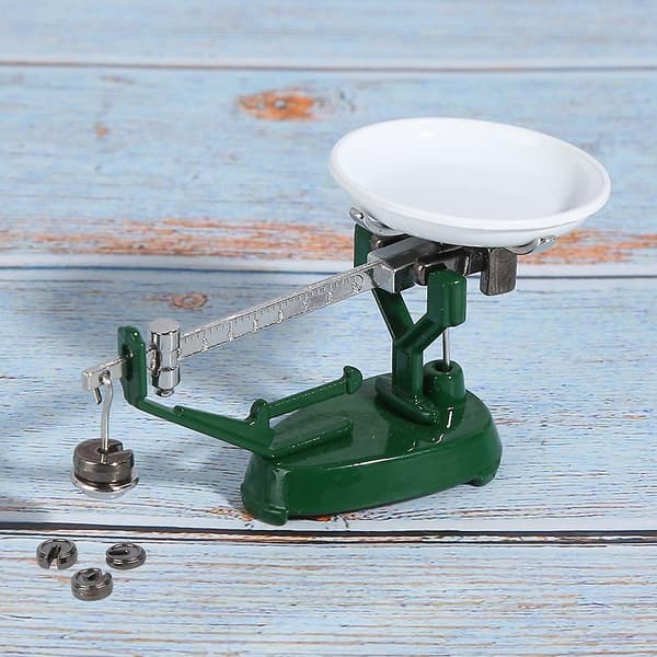 Samleobjekt Dukkehust Miniatyr Metall Vektskål Leke