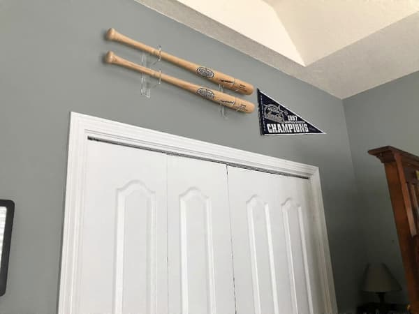 Baseball-mailan seinäteline, läpinäkyvä akryylinen baseball-mailan pidike