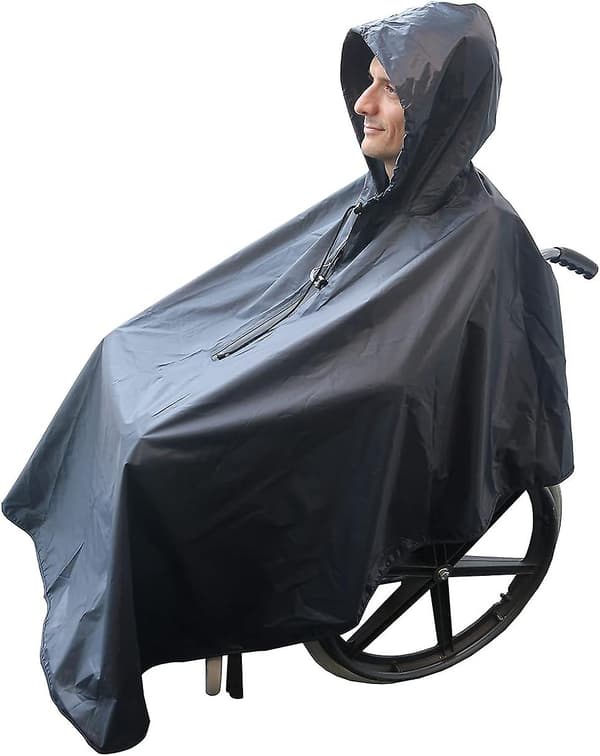 Vandafvisende Rollestol Poncho - Voksen Standard - Rollestol Regnlag