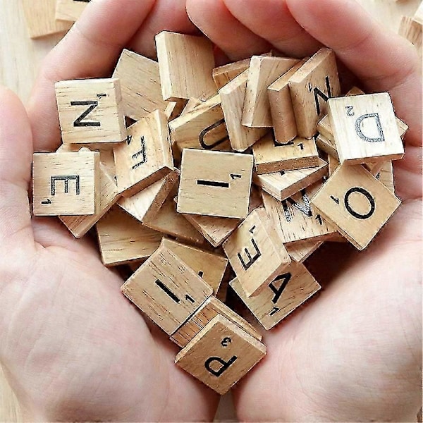 100 puista kirjainlaattaa, Scrabble-kirjaimia askarteluun