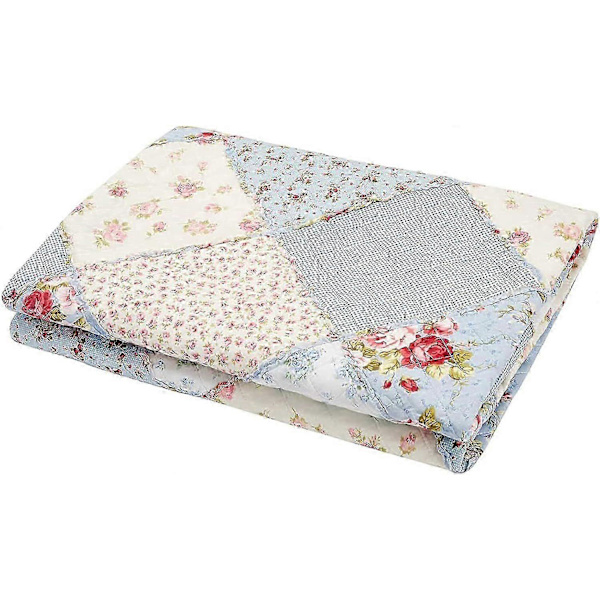Patchwork blåt quilt til gæsteværelser med åndbar bomuld