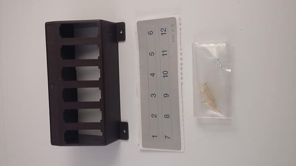Peco PL-27 Switch Console Velegnet til flere skalaer Elektrisk Skalamodel