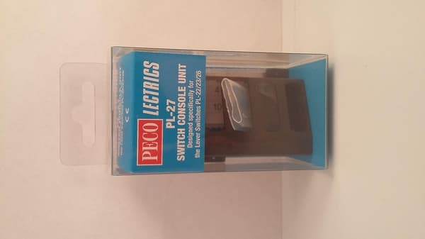 Peco PL-27 Switch Console Velegnet til flere skalaer Elektrisk Skalamodel
