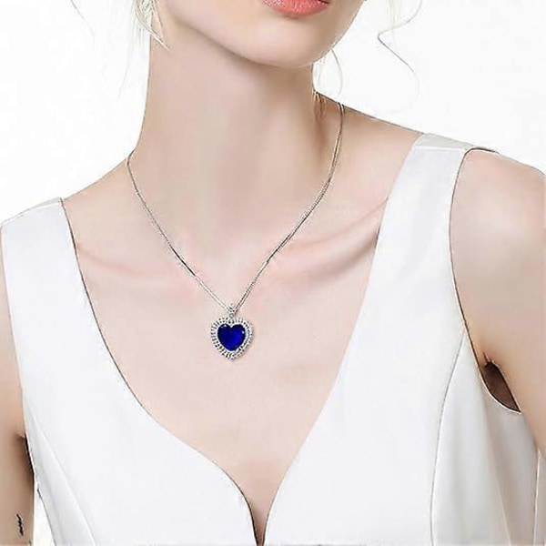 Titanic Hjärtat av Havet Halsband, Royal Blue Crystal Skapad Safir Hänge med Silverpläterat Halsband Smycken