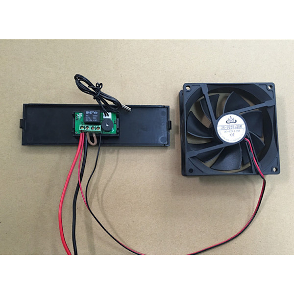DC 12V Digital Termostat All-Purpose Digital Temperaturregulator med Sensor, Temperaturmålingsområde: - 50℃~110℃