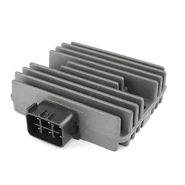 Perämoottorin jännitteensäädin ja tasasuuntaaja sopii F50/60/70/115 LF115 T50/60 4-tahti 68V-81960-10-00