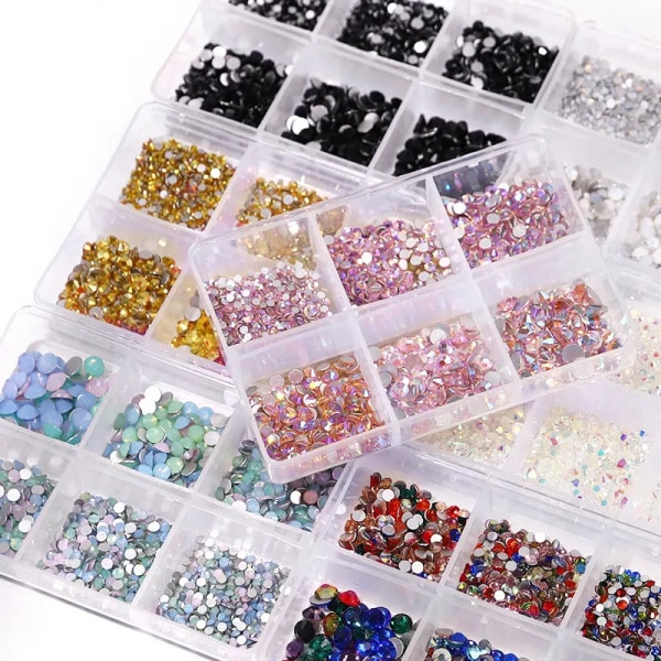 6Grids Kit Nageldekoration Mix Storlek Nagel Diamant Flatback Rhines LZ09