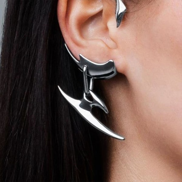 Dolk-ear Cuff Cyberpunk-ear Climber Örhängen Gothic Ear Clip Wrap för kvinnor silver