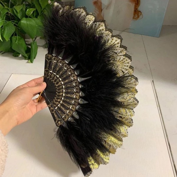 Ladies Feather Folding Fan Hand Fan Folding med hängsmycke Gift Bröllop Black