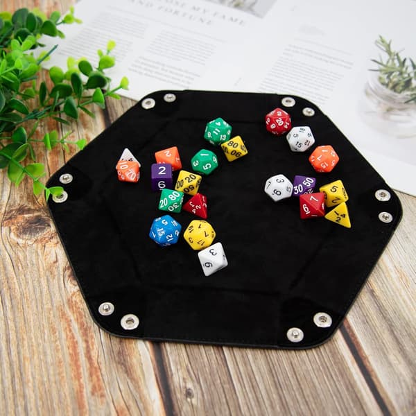 2 styk terningebakke sekskantet terning foldbar bakke PU læder fløjl terningeholder til terningespil som RPG, DND og andre bordspil, cyan og sort