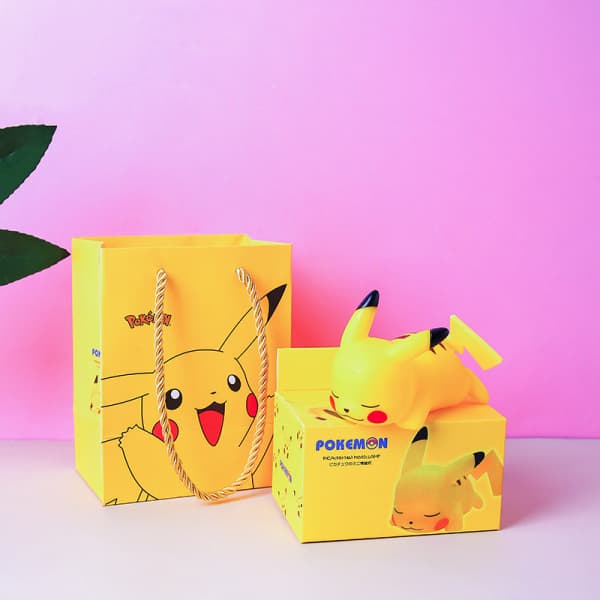 2 søde Pikachu natlys til piger hjerte soveværelse lille fane