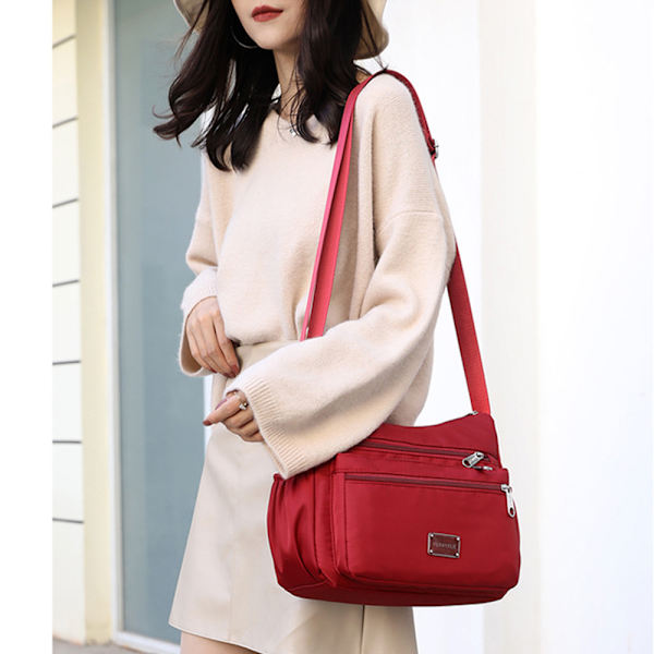 Damväska Messenger Bag Pack Resväska Casual Axelväska Slunga Ryggsäck Cross Body Väskor Red