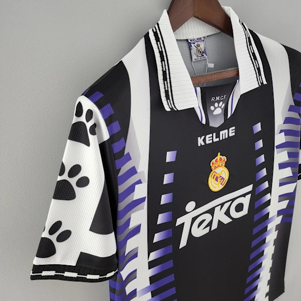REAL MADRID 1997 - 1998 TREDJE TRÖJA Vintage Fotbollströja M