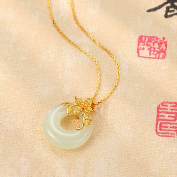 Trendig Temperament Tide Golden Branch Jade Hög Imitation Jade Fe