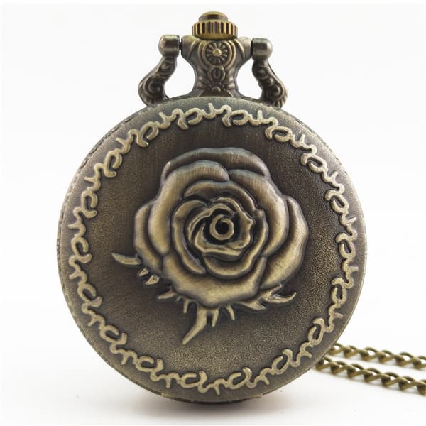 Vintage Roses -taskukello, kvartsi taskukello ketjulla, roomalaiset numerot