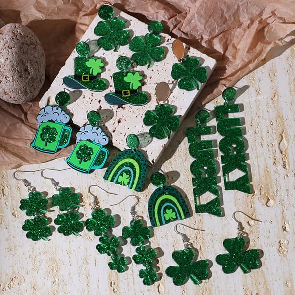 Grønne blad hat vin flaske form dangle øreringe sarte irske shamrock