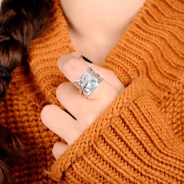 Sterling Silver Leaf Spinner Fidget Ring för kvinnor med Moonstone Gems
