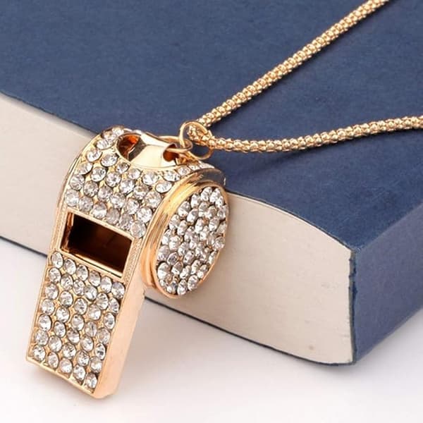 Damhalsband med visselpipa i form av strass