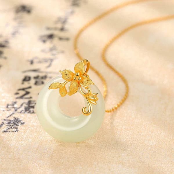 Trendig Temperament Tide Golden Branch Jade Hög Imitation Jade Fe