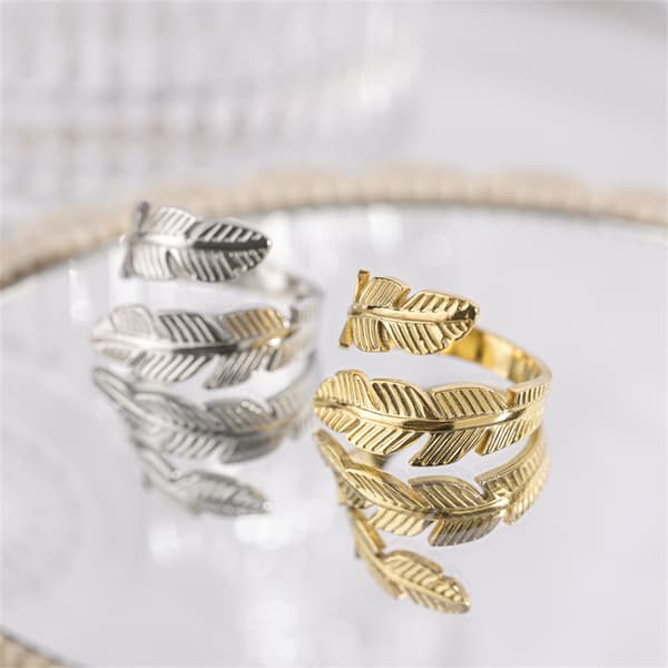 2 stk. Moderigtig fjer ring, rustfrit stål ring