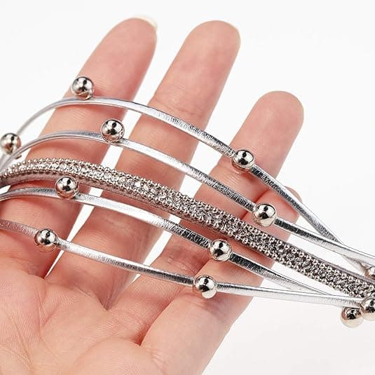 Multi-lags læderarmbånd til kvinder med diamanter og magnetlås