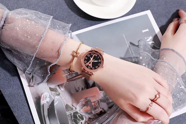 Kvinde Quartz Ure Multi Facetteret Rund Skive Lysende Tal Pointer