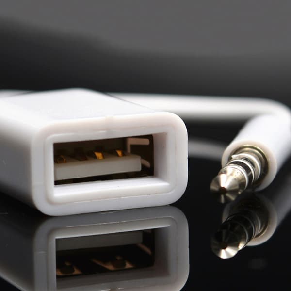 3,5 mm han bil AUX-lydstik til USB 2.0 hun-adapterkonverterkabel